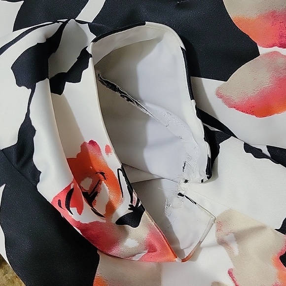 WHBM Foral Floral Dress - Picture 6 of 10